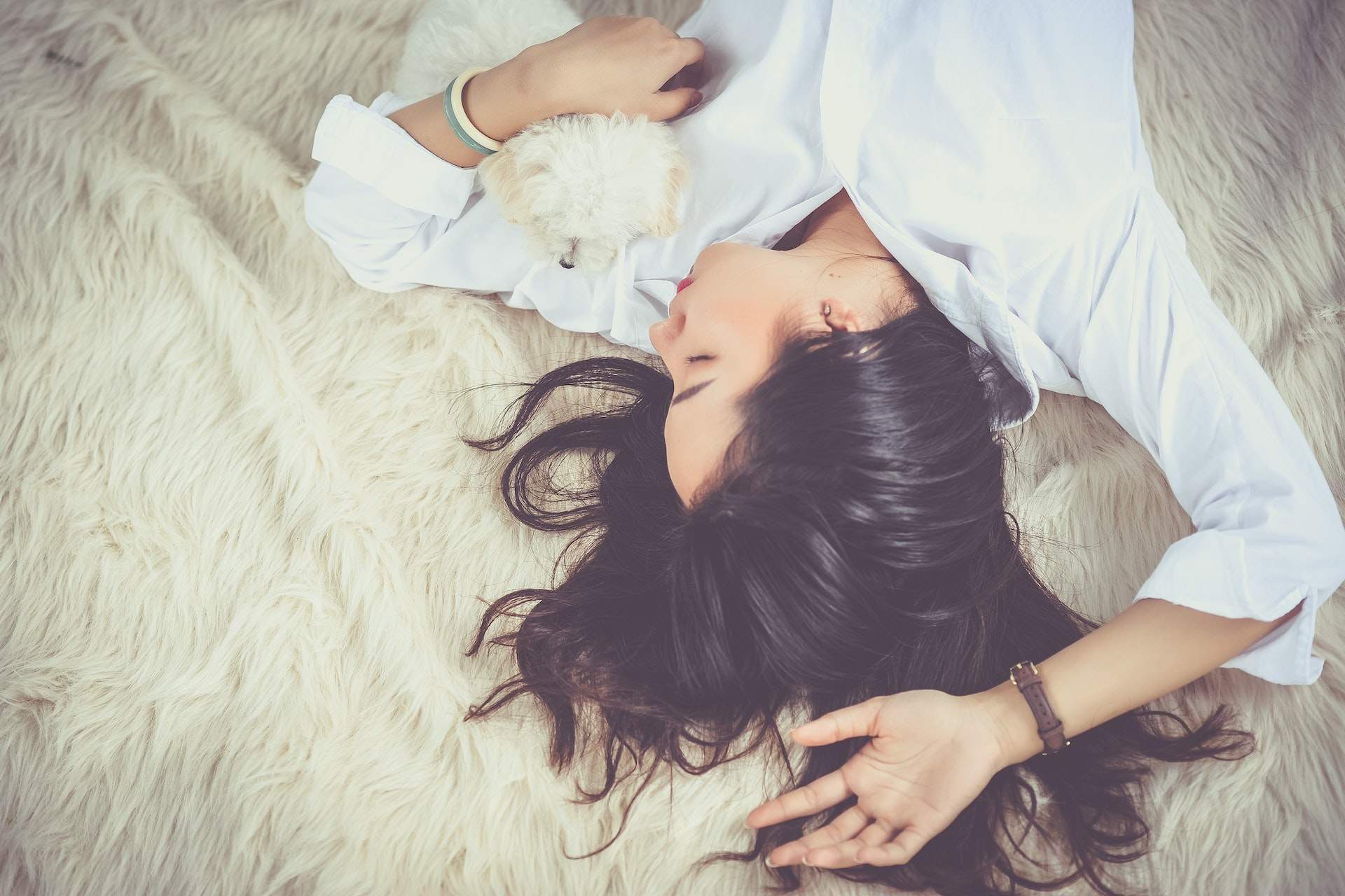 Descubre las mejores técnicas para dormir mejor según los expertos